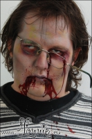 Lonnies_ansigtsmaling-Zombie-Crawl-2012-2